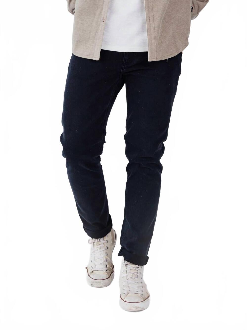 NEW NEW FRONTIER men's regular recycled stretch jean in black
